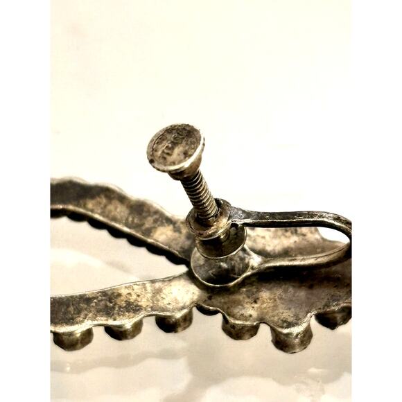 Vintage Zuni Sterling Petit Point Turquoise Flower/Hoop Screw Back Earrings - Picture 2 of 6